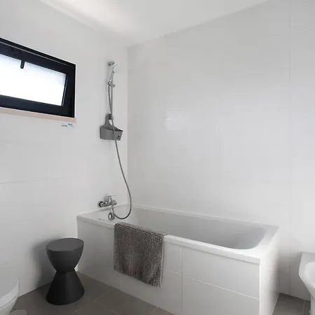 Villa 33 Nadadouro